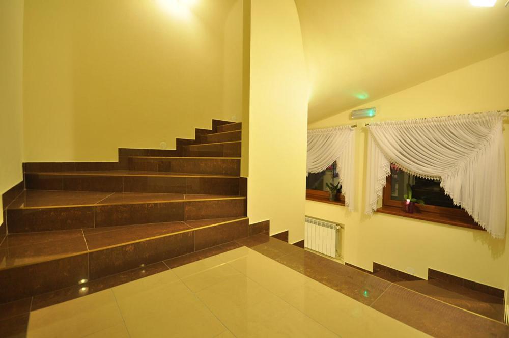 Willa Bogda โปโรนิน ภายนอก รูปภาพ